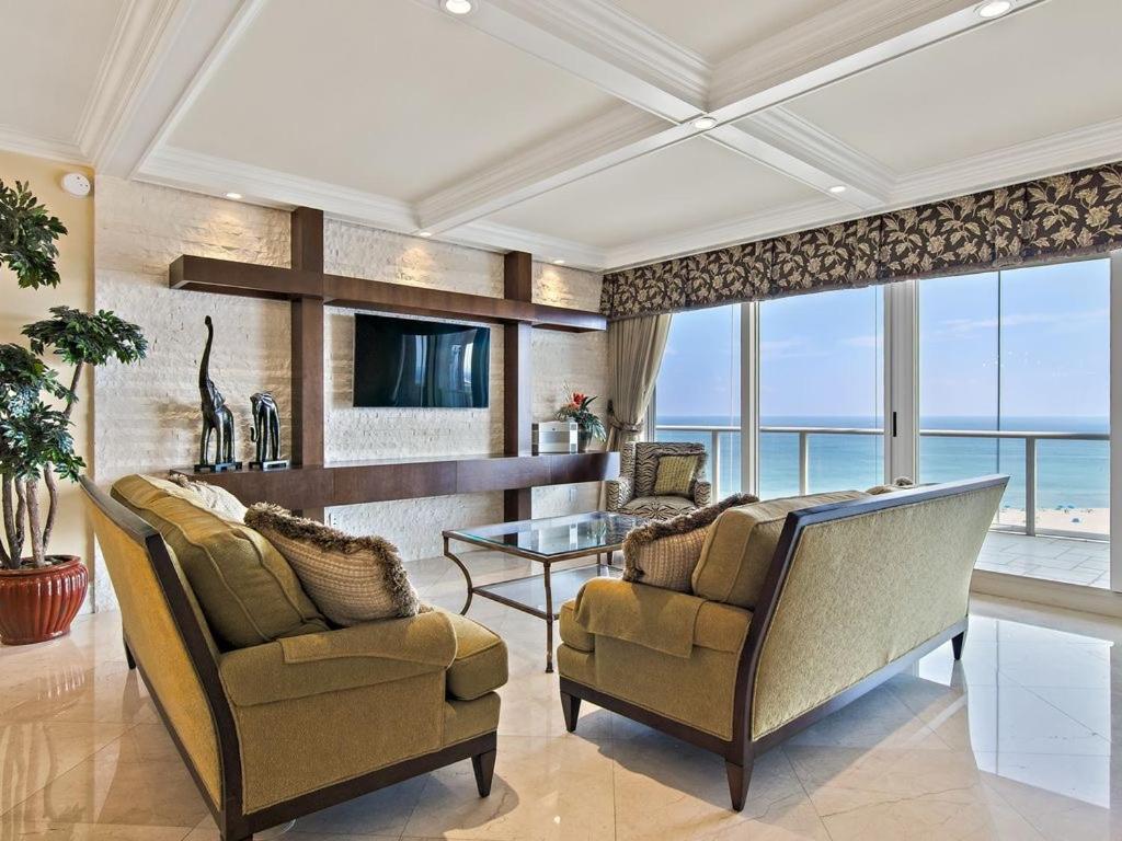 Ritz Carlton Luxurious Residence On Singer Island Riviera Beach Exterior photo