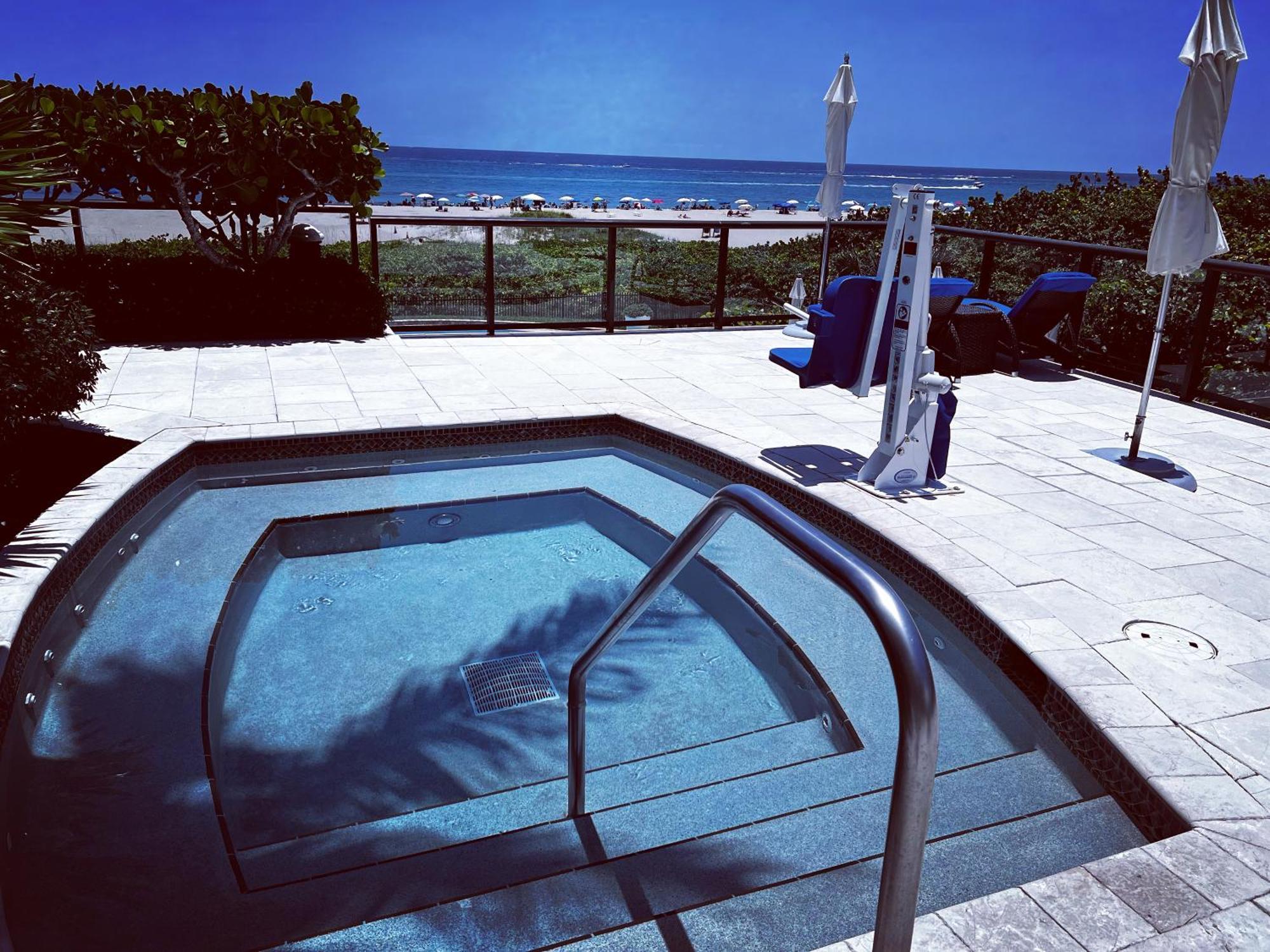 Ritz Carlton Luxurious Residence On Singer Island Riviera Beach Exterior photo